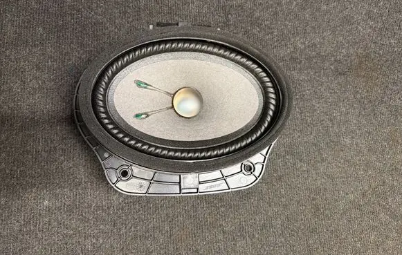 Chevrolet Camaro Front door speaker 23160568 588122945 7320300000000X