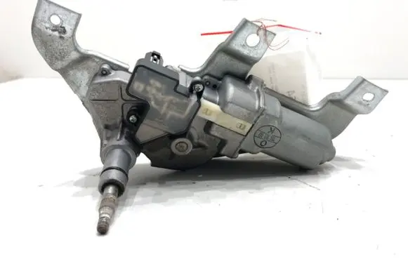 Suzuki SX4 Rear window wiper motor