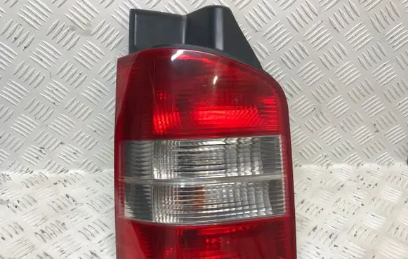 Volkswagen Transporter - Caravelle T5 Rear/tail lights 7H5945095H 7H5945257A