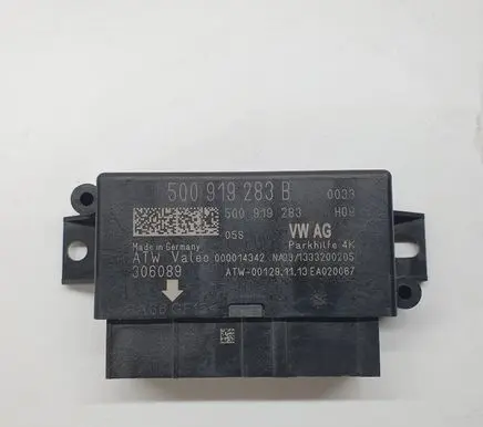 Audi A3 S3 8V Parking PDC control unit/module 5Q0919283B