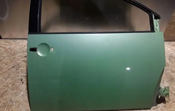 Door (2 Door Coupe)
