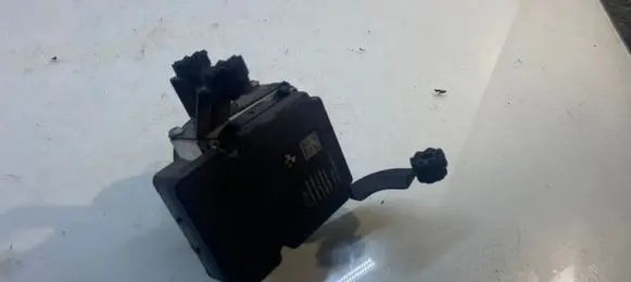 BMW 1 F20 F21 ABS Pump 6857324