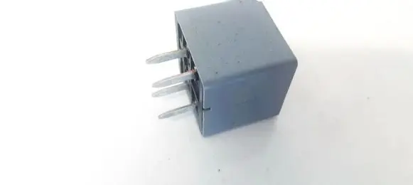 KIA Carens II Other relay 9523038000 95230-38000