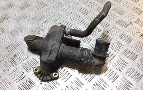 Land Rover Discovery 4 - LR4 Thermostat 