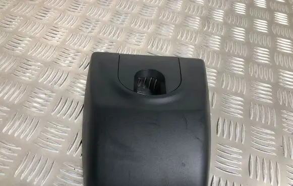 Toyota RAV 4 (XA50) Rearview mirror trim 8646642060