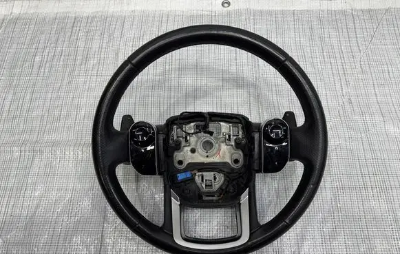 Land Rover Range Rover Evoque L551 Steering wheel
