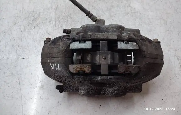 BMW 3 F30 F35 F31 Front brake caliper 