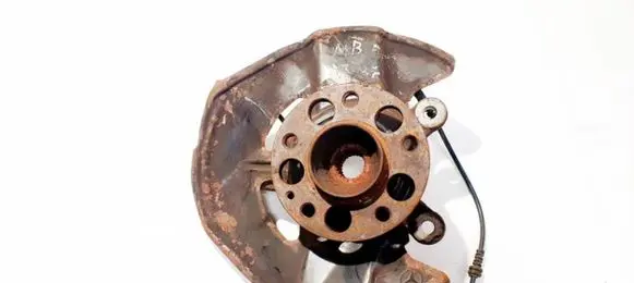 Mercedes-Benz A W169 Front wheel hub
