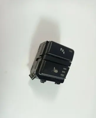 BMW 5 E60 E61 Seat heating switch 9159077 502299