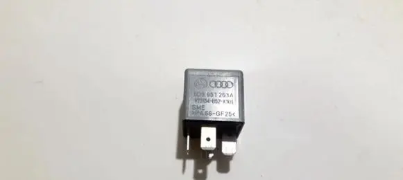 Audi A6 S6 C5 4B Other relay 8d0951253a v23134-b52-x301