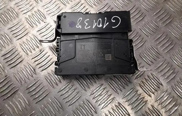 Lexus ES VII XZ10 Other control units/modules 8674033110