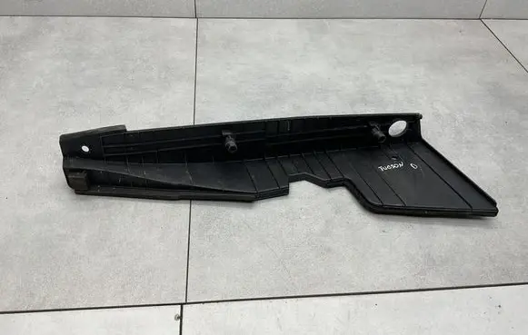 Hyundai Tucson TL Fender end trim 84169D7000
