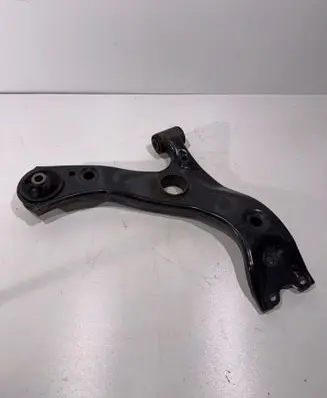 Toyota C-HR I Front lower control arm/wishbone 48069-10110