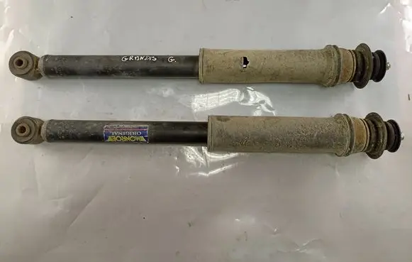 Mitsubishi Grandis Rear shock absorber/damper GI123 SL22K SL18K