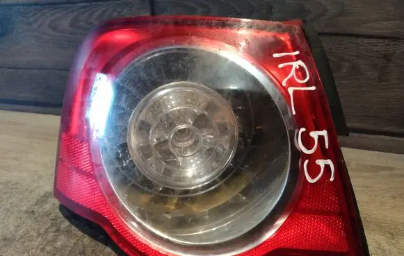 Volkswagen PASSAT B6 Rear/tail lights 3C5945095C