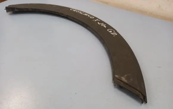 Opel Crossland X Rear arch trim 13482072