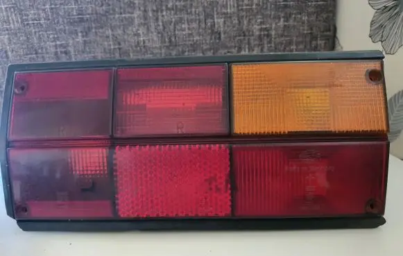 Volkswagen Transporter - Caravelle T3 Rear/tail lights 53300R6