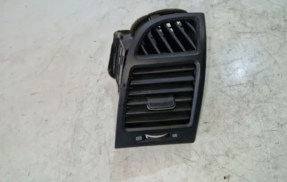 Hyundai Santa Fe Dashboard side air vent grill/cover trim 974902B000