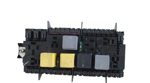 Mercedes-Benz GL X166 Fuse box set A1669068201