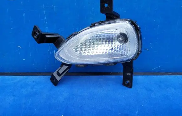 Hyundai i20 (GB IB) Front fog light 92207C8700 DRL