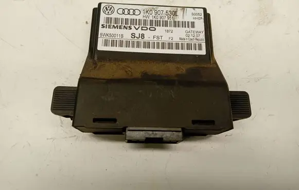 Volkswagen Golf V Gateway control module 1K0907530L 5WK50011B 1K0907951