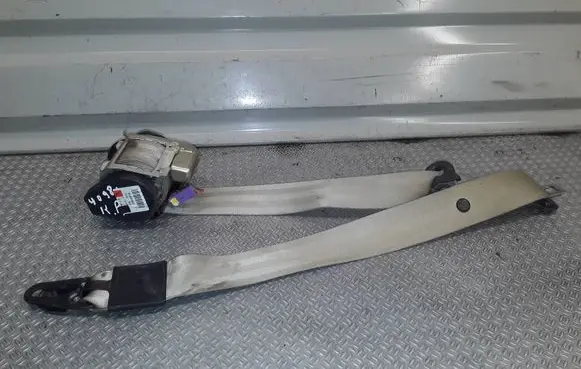 Audi A6 S6 C6 4F Front seatbelt 4f0857705