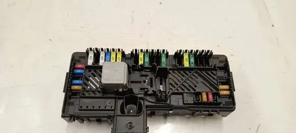 Mercedes-Benz E W214 Fuse box set A2239067403