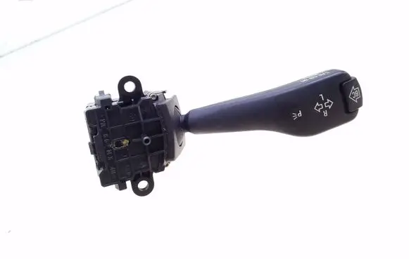 BMW 5 E39 Indicator stalk 8363668 01104010