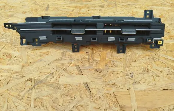 Hyundai Kona II Dashboard side air vent grill/cover trim 97401HF000 20231025 00112