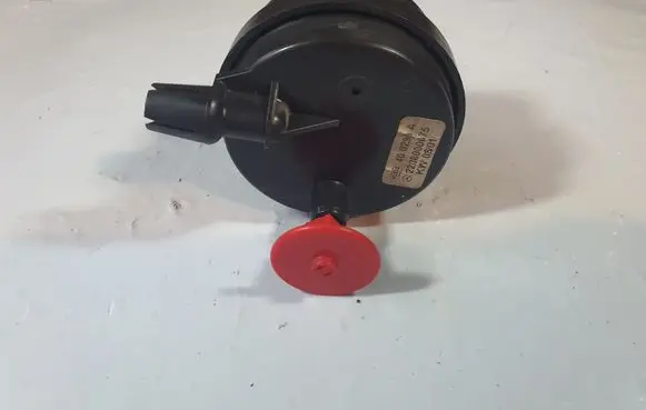 Mercedes-Benz CL C215 Central locking vacuum pump 2208000075
