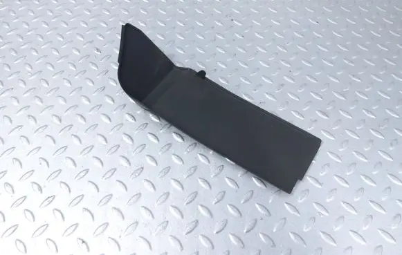 Land Rover Defender Glove box pad L8B2315401A LR149628 L8B2315401AB