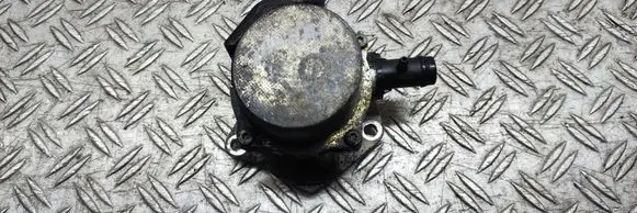 Nissan Qashqai Vacuum pump 006730302