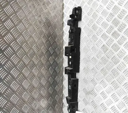 BMW i3 Fender mounting bracket 7299184