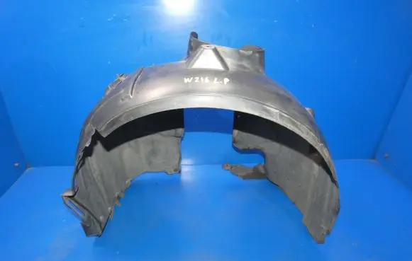 Mercedes-Benz B W246 W242 Front arch 