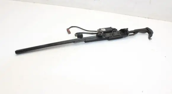BMW 3 E92 E93 Seat belt adjustment motor 7149307