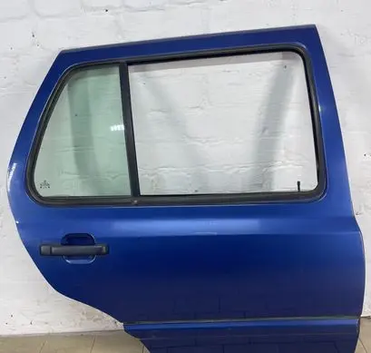 Volkswagen Golf III Rear door 