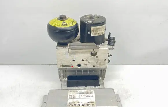 Mercedes-Benz E W211 ABS Pump 0265250140 A0084313812
