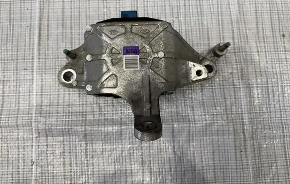 KIA Sportage Engine mount vacuum valve 21824N9500