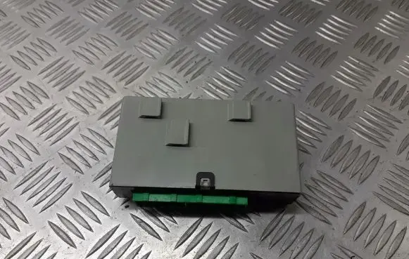 Volvo S40, V40 Voice control module 30889926