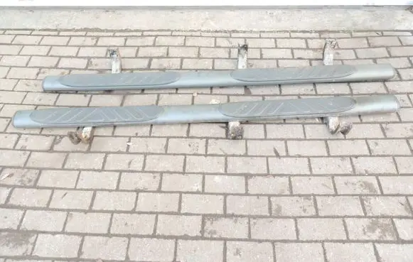 Nissan Navara D40 Ladder 44050EB70A 96100EB10A