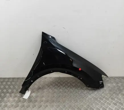 Audi Q2 - Fender 81A821470