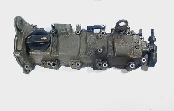 Skoda Fabia Mk2 (5J) Rocker cam cover 03F103475K