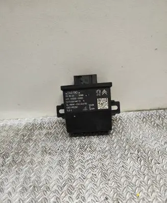 DS Automobiles 3 Light module LCM 9824319080 147000066701 10EEG182261