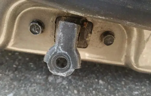 Opel Antara Rear door check strap stopper