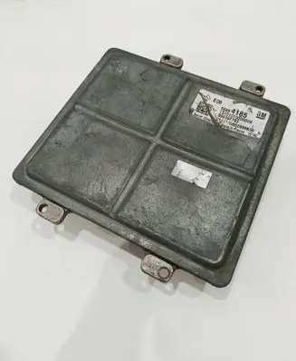 Opel Astra J Engine control unit/module 55494185 S95357783 1310101000