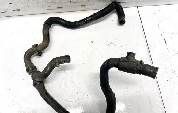 Nissan NV200 Engine coolant pipe/hose