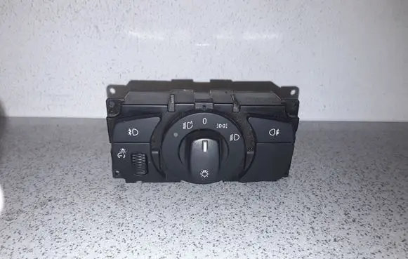 BMW 5 E60 E61 Light switch 6925252