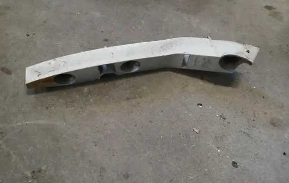 Ford Focus Front bumper mounting bracket 4M51-17D959-AE