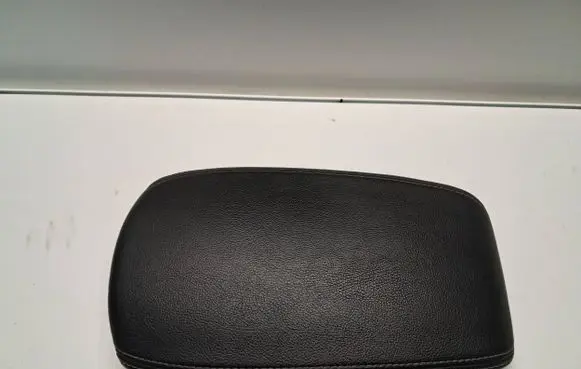 Citroen DS5 Armrest