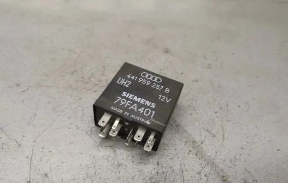 Audi A6 S6 C4 4A Other relay 441959257B